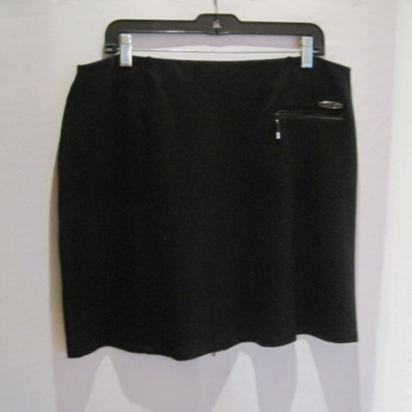 JAMIE SADOCK Golf Skirt - Picture 2 of 4